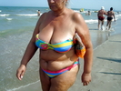 granny_sexy_beach_4_c9d968374b76dd3e294a1782ca1ace17.jpg
